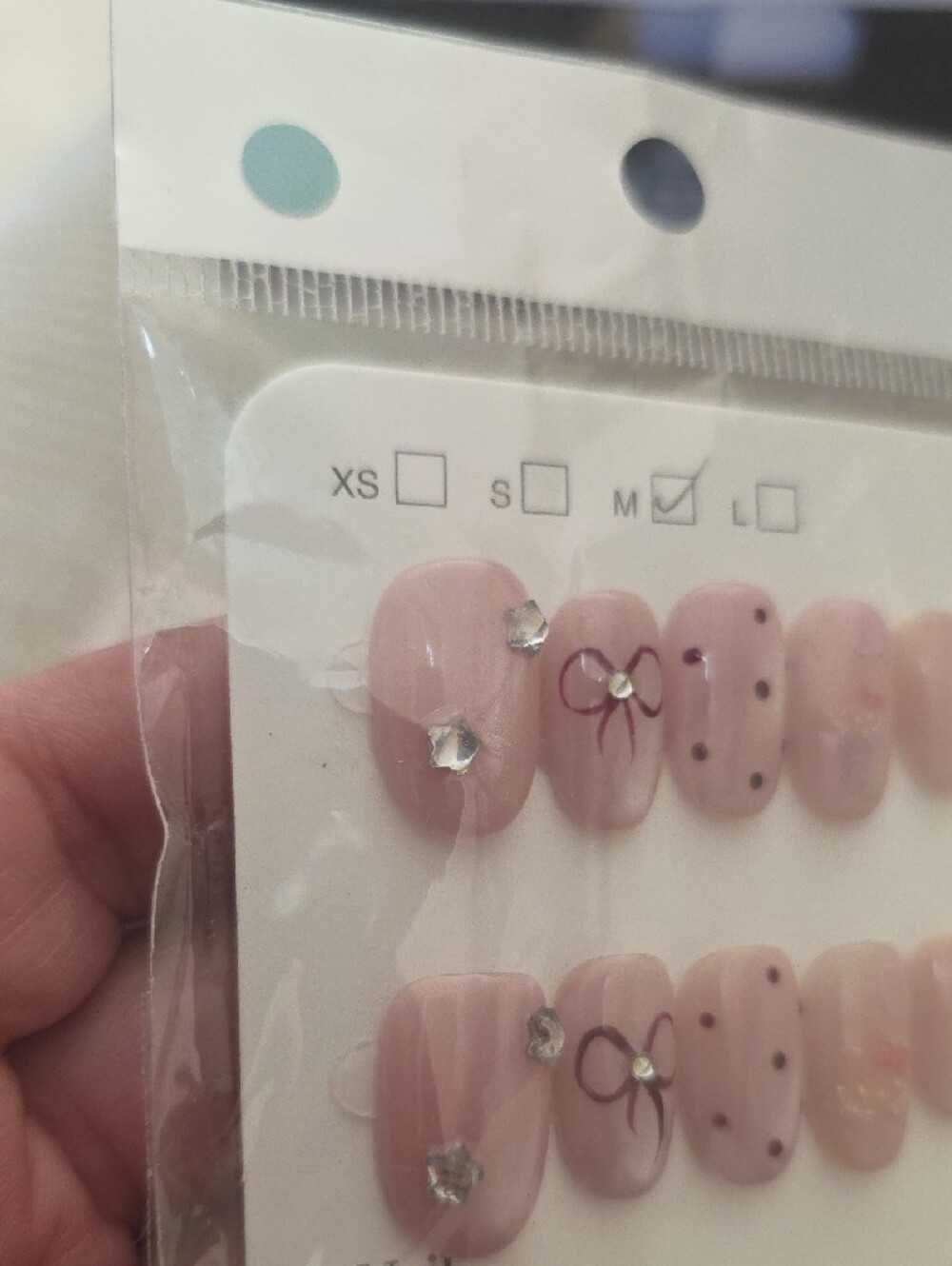 GLAMNETIC Neutral Press-On Nails - Picture 7 of 7